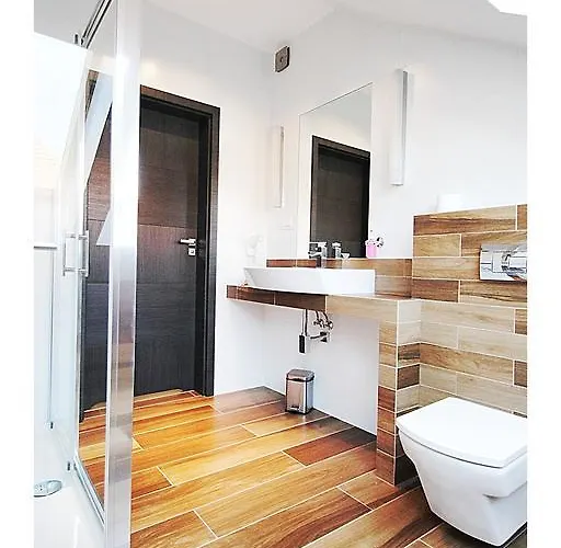 Lägenhet Apartamenty Pila